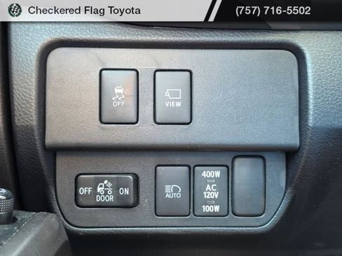 Used 2023 Toyota Tacoma Limited w/ Black Out Package (TMS) AWD/4WD image 13