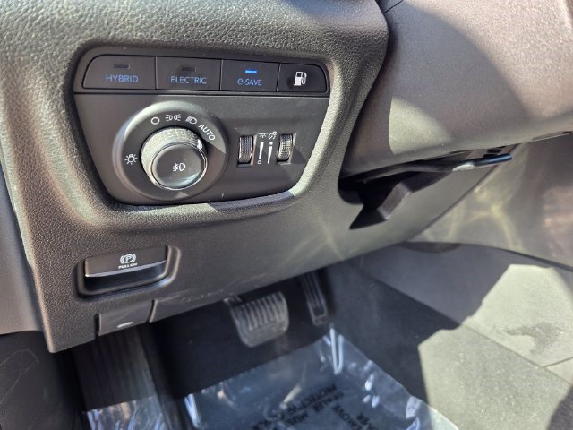Certified 2024 Jeep Grand Cherokee Limited 4xe AWD/4WD image 22