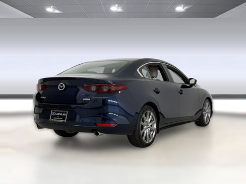 Used 2019 MAZDA MAZDA3 Sedan w/ Select Package FWD image 9