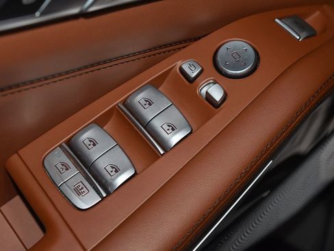 Certified 2024 BMW X7 M60i w/ Executive Package image 6