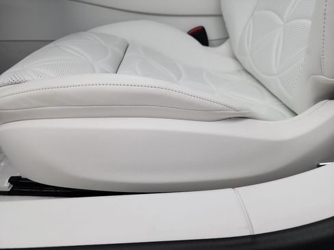 New 2026 Mercedes-Benz Maybach SL 680 image 9