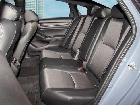 Certified 2021 Honda Accord Sport image 17