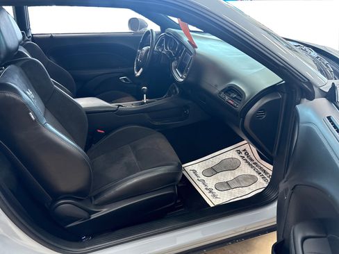 Used 2021 Dodge Challenger R/T Scat Pack w/ Plus Package image 19