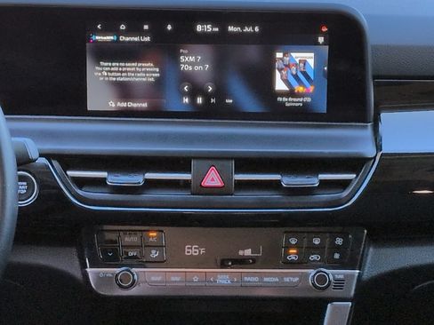 Used 2024 Kia Seltos S FWD image 17