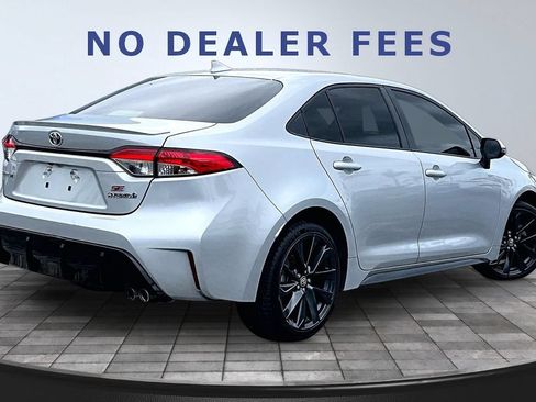Used 2024 Toyota Corolla SE FWD image 6