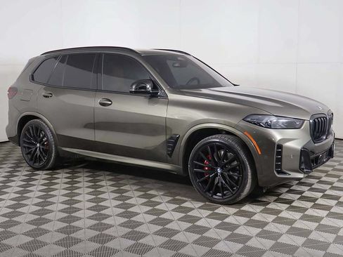 Used 2025 BMW X5 M60i w/ Executive Package AWD/4WD image 17