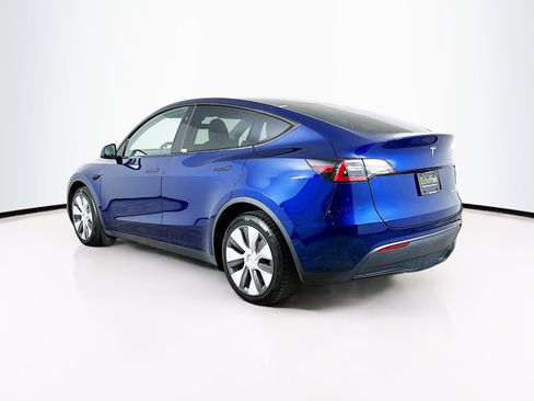 Used 2023 Tesla Model Y Long Range image 5
