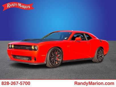 Used 2016 Dodge Challenger SRT Hellcat