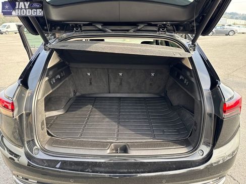 Used 2023 Buick Envision Preferred image 9