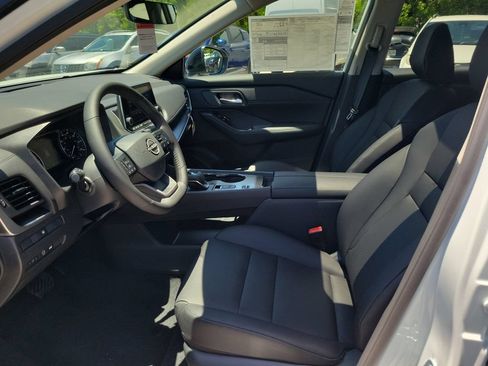 New 2026 Nissan Rogue Dark Armor FWD image 17