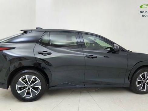 Used 2023 Lexus RZ 450e Premium w/ Technology Package AWD/4WD image 6
