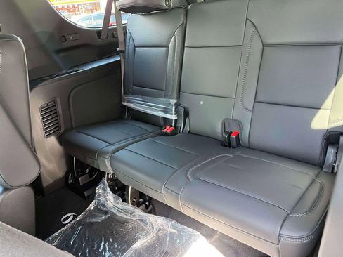 New 2026 GMC Yukon XL Denali w/ Denali Reserve Package AWD/4WD image 18