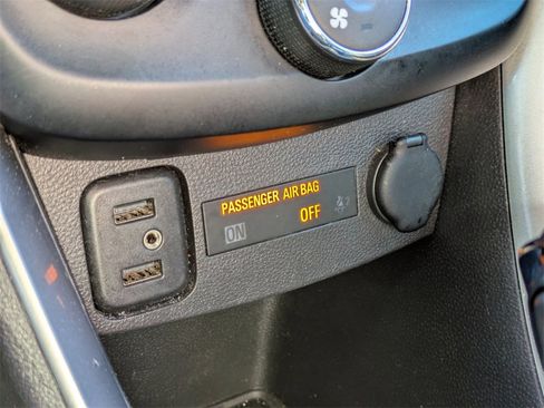 Used 2019 Chevrolet Trax LS image 21