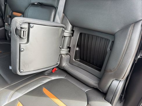 Used 2021 GMC Sierra 1500 AT4 w/ Technology Package image 27