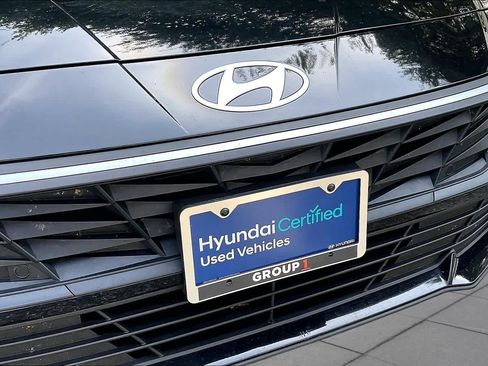 Certified 2024 Hyundai Elantra SEL FWD image 29