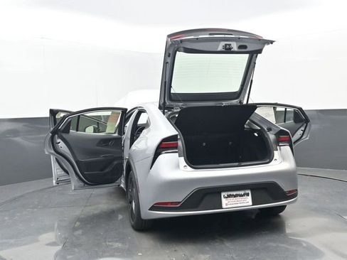 New 2026 Toyota Prius LE image 33