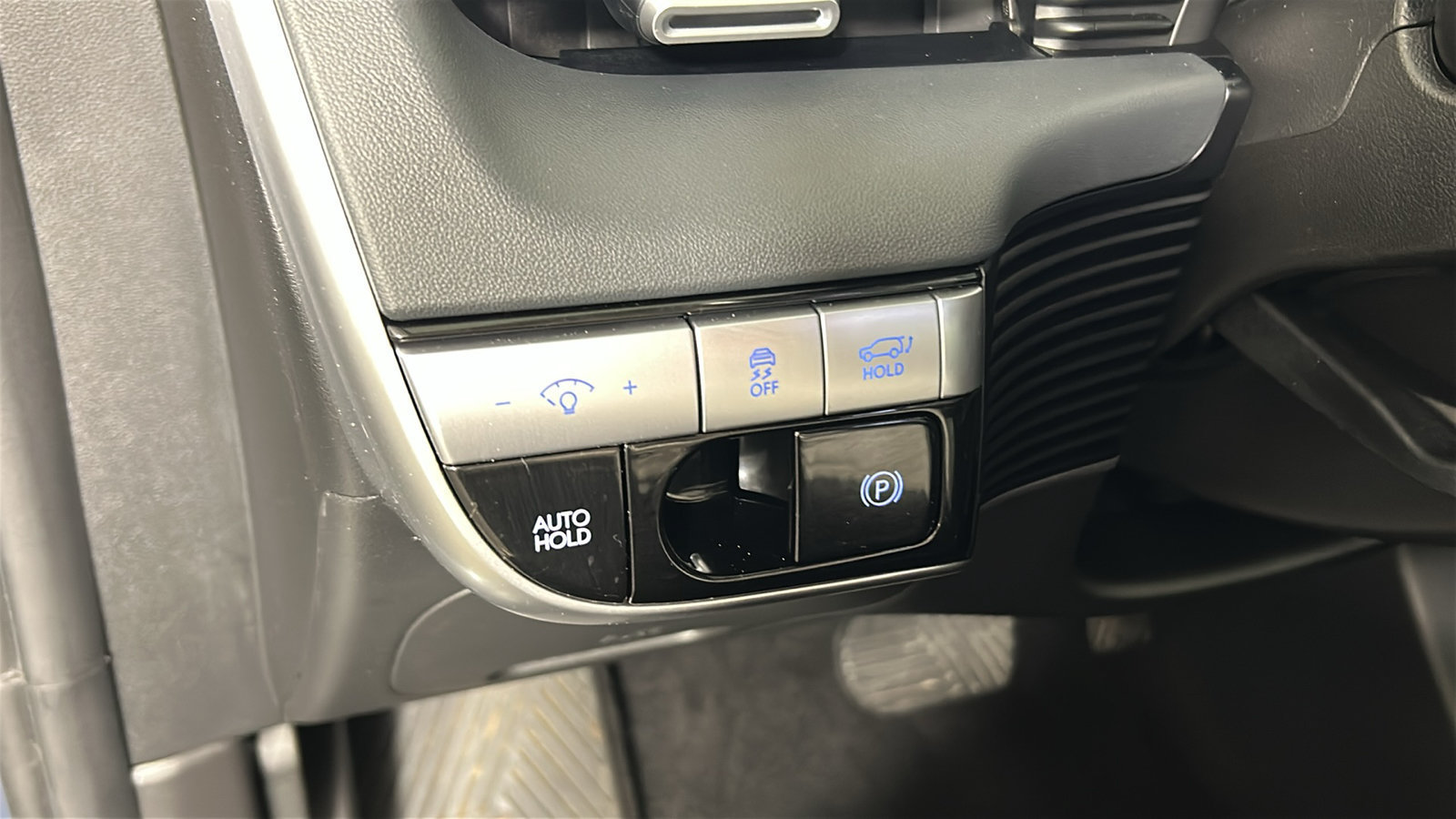 Used 2024 Hyundai Ioniq 5 SEL AWD/4WD image 24