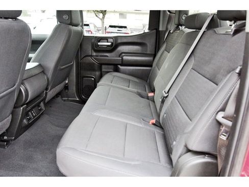 Used 2024 Chevrolet Silverado 1500 Custom image 12