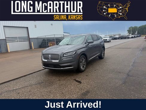 Used 2023 Lincoln Nautilus Reserve AWD/4WD image 1
