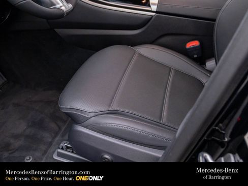 New 2026 Mercedes-Benz GLC 300 4MATIC image 17