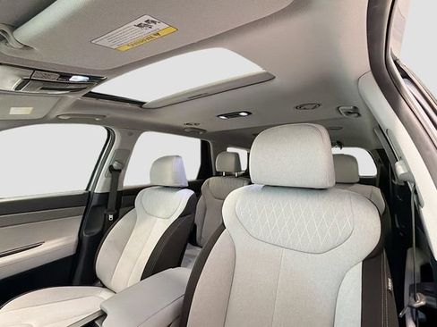 Used 2020 Hyundai Palisade SEL FWD image 18