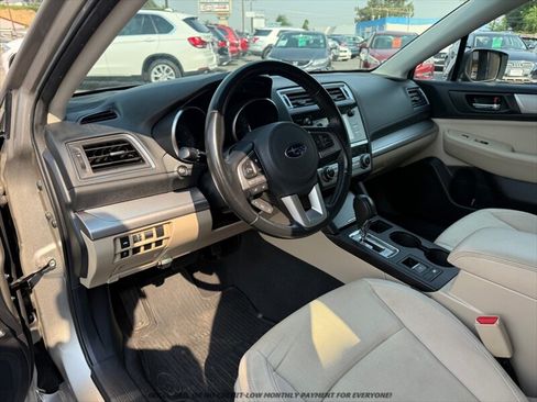 Used 2015 Subaru Legacy 2.5i Premium AWD/4WD image 10