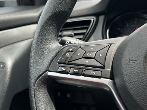 Used 2021 Nissan Rogue Sport S AWD/4WD image 36