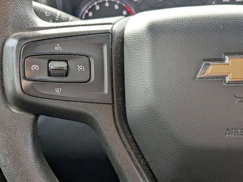 Used 2020 Chevrolet Silverado 1500 Custom w/ Custom Value Package image 11