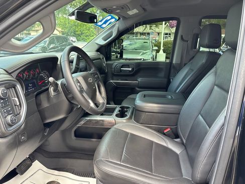Used 2022 Chevrolet Silverado 2500 LTZ w/ LTZ Plus Package AWD/4WD image 16