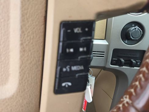 Used 2012 Ford F150 King Ranch AWD/4WD image 17