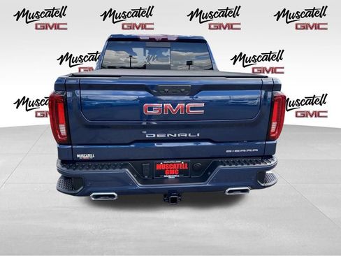 Used 2022 GMC Sierra 1500 Denali w/ Denali Reserve Package AWD/4WD image 6