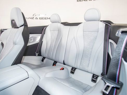Used 2025 BMW M8 Competition AWD/4WD image 16