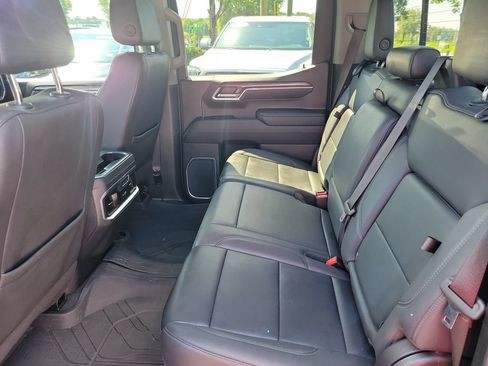 Used 2023 Chevrolet Silverado 1500 LTZ w/ Technology Package RWD image 10