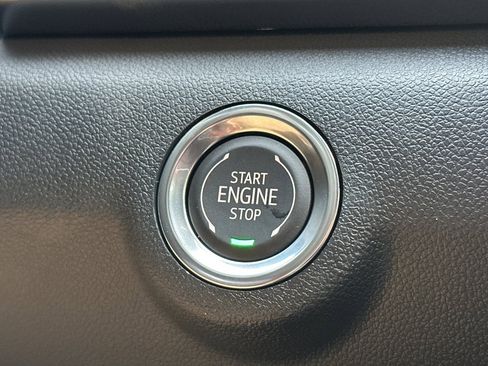 New 2026 GMC Terrain Denali w/ LPO, Floor Liner Package image 25