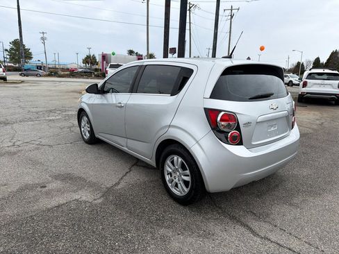 Used 2012 Chevrolet Sonic LT image 2