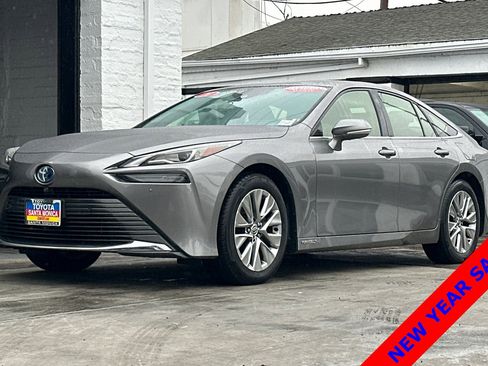 Used 2021 Toyota Mirai XLE image 8