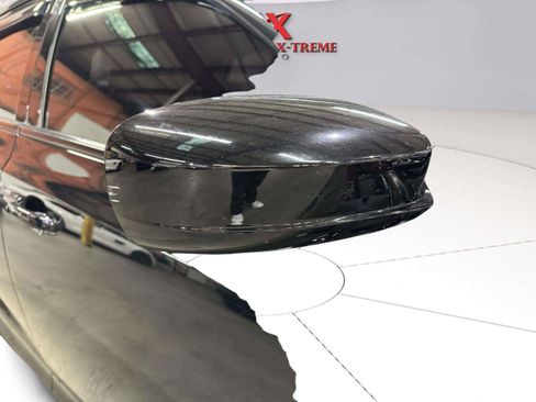 Used 2022 Chrysler 300 Touring w/ Sport Appearance Package RWD image 15