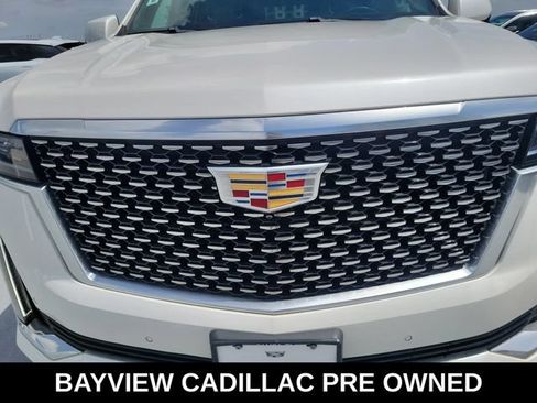 Used 2021 Cadillac Escalade Sport w/ LPO, Illumination Package AWD/4WD image 8