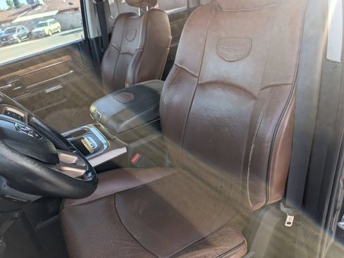 Used 2015 RAM 1500 Laramie Longhorn w/ Convenience Group AWD/4WD image 9