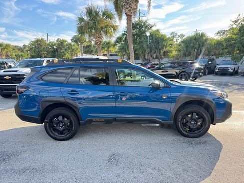 Used 2024 Subaru Outback Wilderness image 11