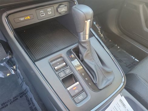 Certified 2025 Honda CR-V EX image 29