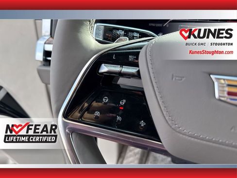 Used 2025 Cadillac Escalade Sport Platinum AWD/4WD image 25