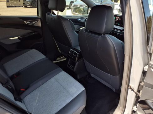Certified 2023 Volkswagen ID.4 Pro RWD image 21