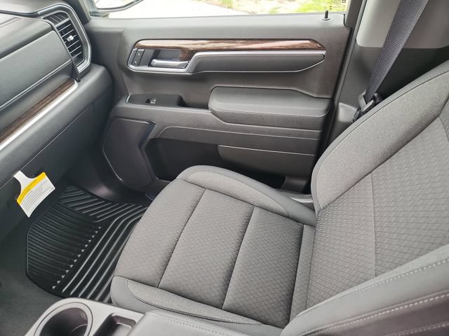New 2026 GMC Sierra 1500 SLE w/ Preferred Package AWD/4WD image 14