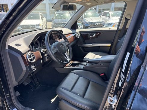 Used 2014 Mercedes-Benz GLK 350 4MATIC image 7