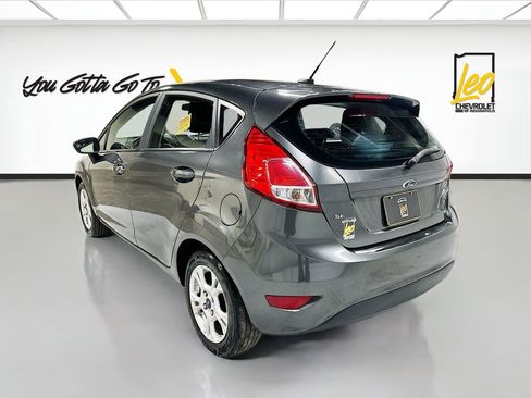 Used 2016 Ford Fiesta SE w/ Cold Weather Package image 7