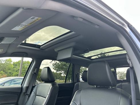 Used 2022 Honda Pilot Elite image 32