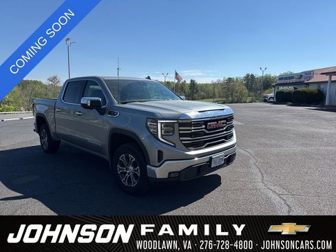 Used 2026 GMC Sierra 1500 SLT image 1