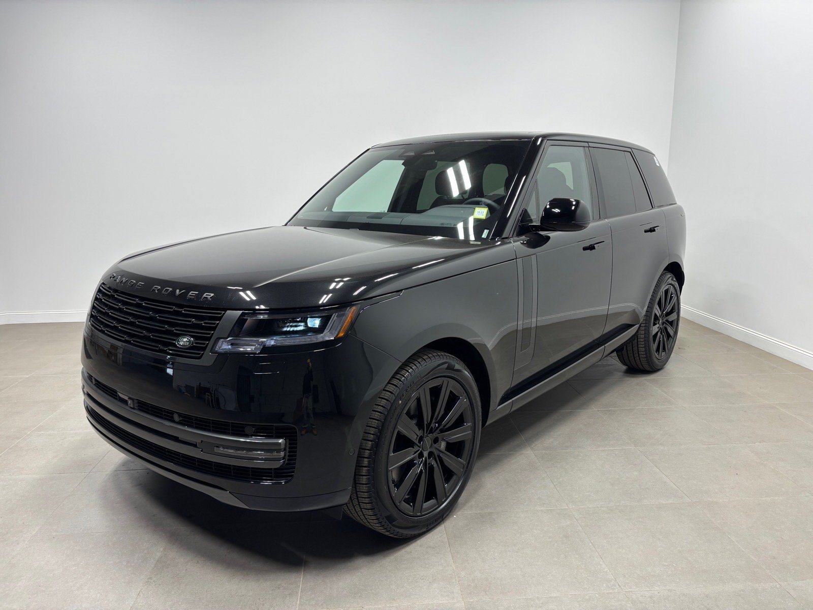 New 2026 Land Rover Range Rover SE AWD/4WD image 1