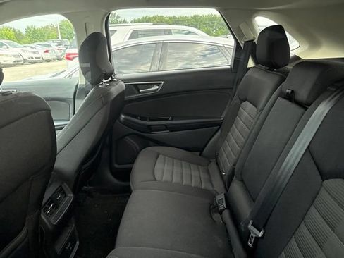 Used 2016 Ford Edge SEL FWD image 10